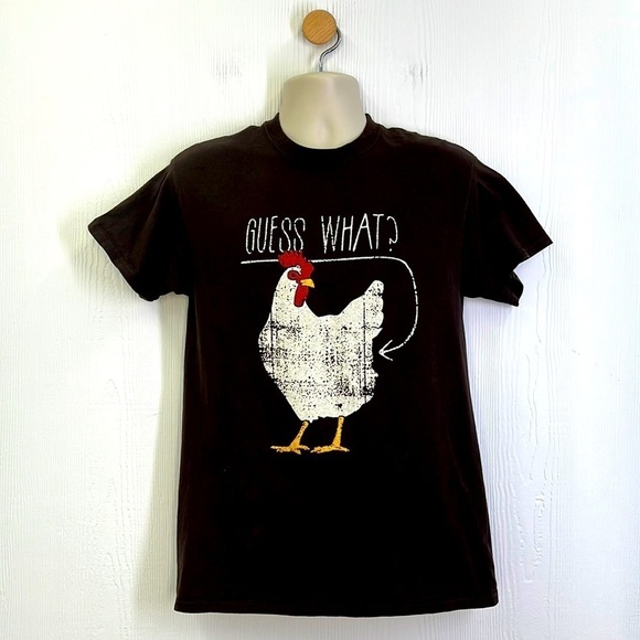 Gildan - What’s Up Chicken Funny Graphic Brown Short Sleeve T Shirt Size Medium - Picture 1 of 8